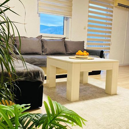 מוסטר Farah Apartment מראה חיצוני תמונה