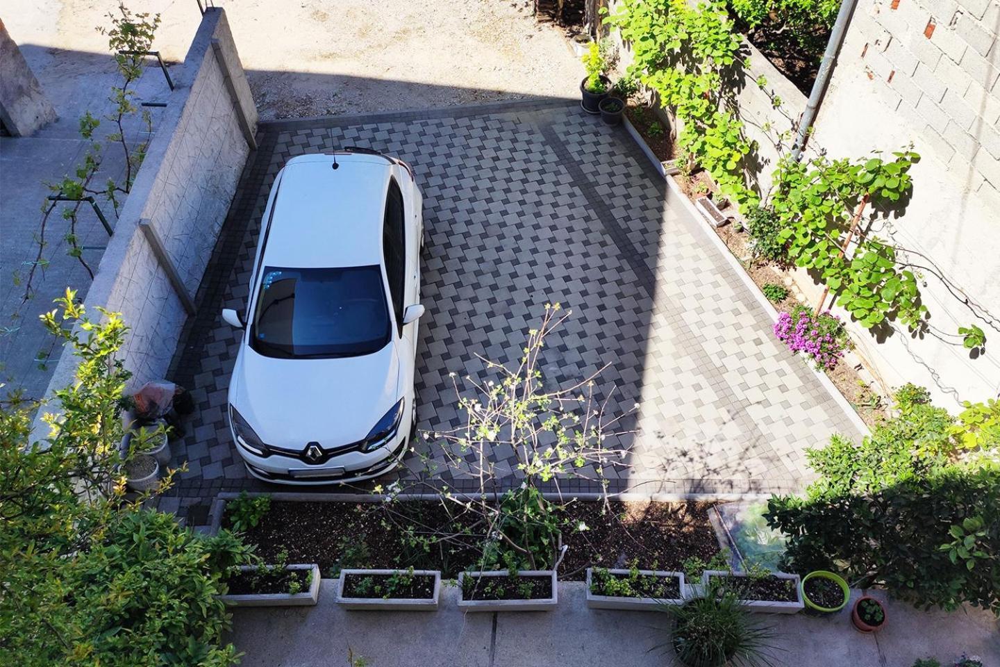 מוסטר Farah Apartment מראה חיצוני תמונה